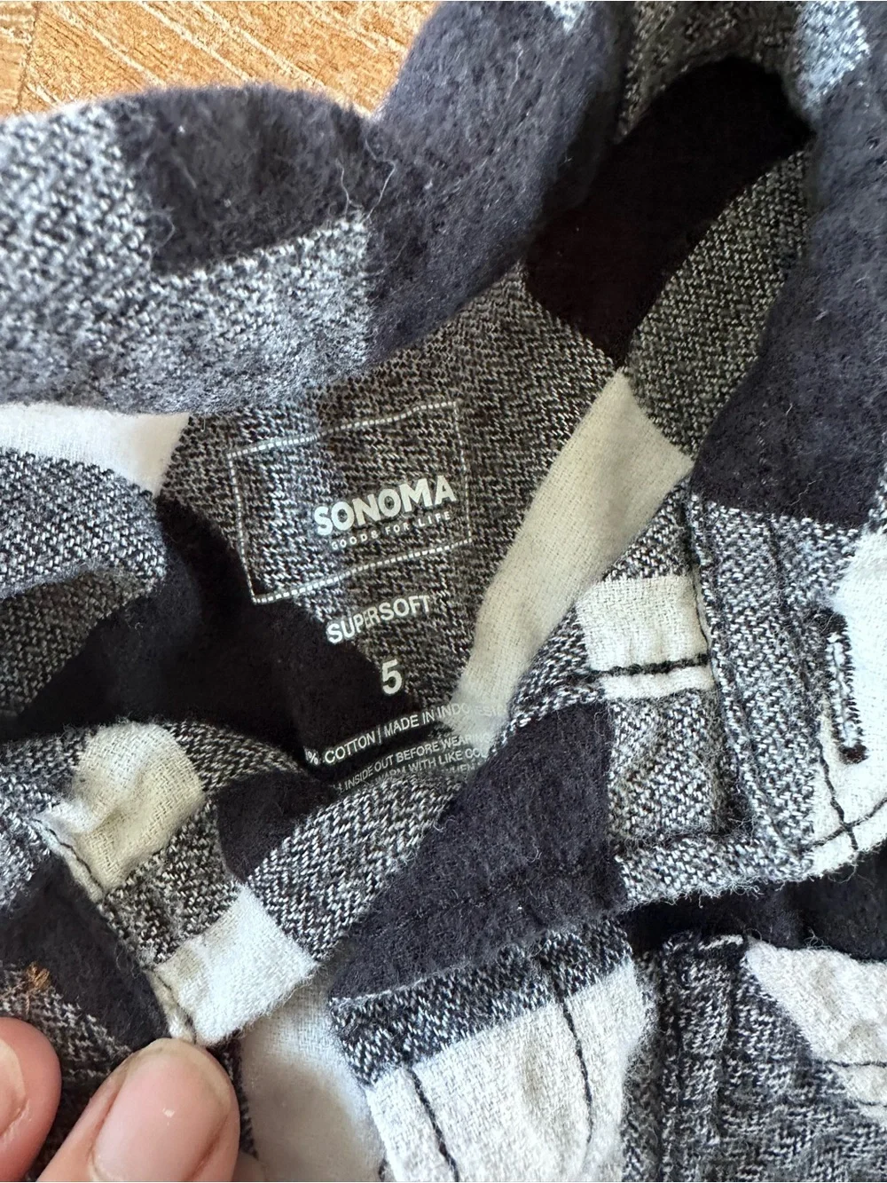 Boys 5T flannel shirts
